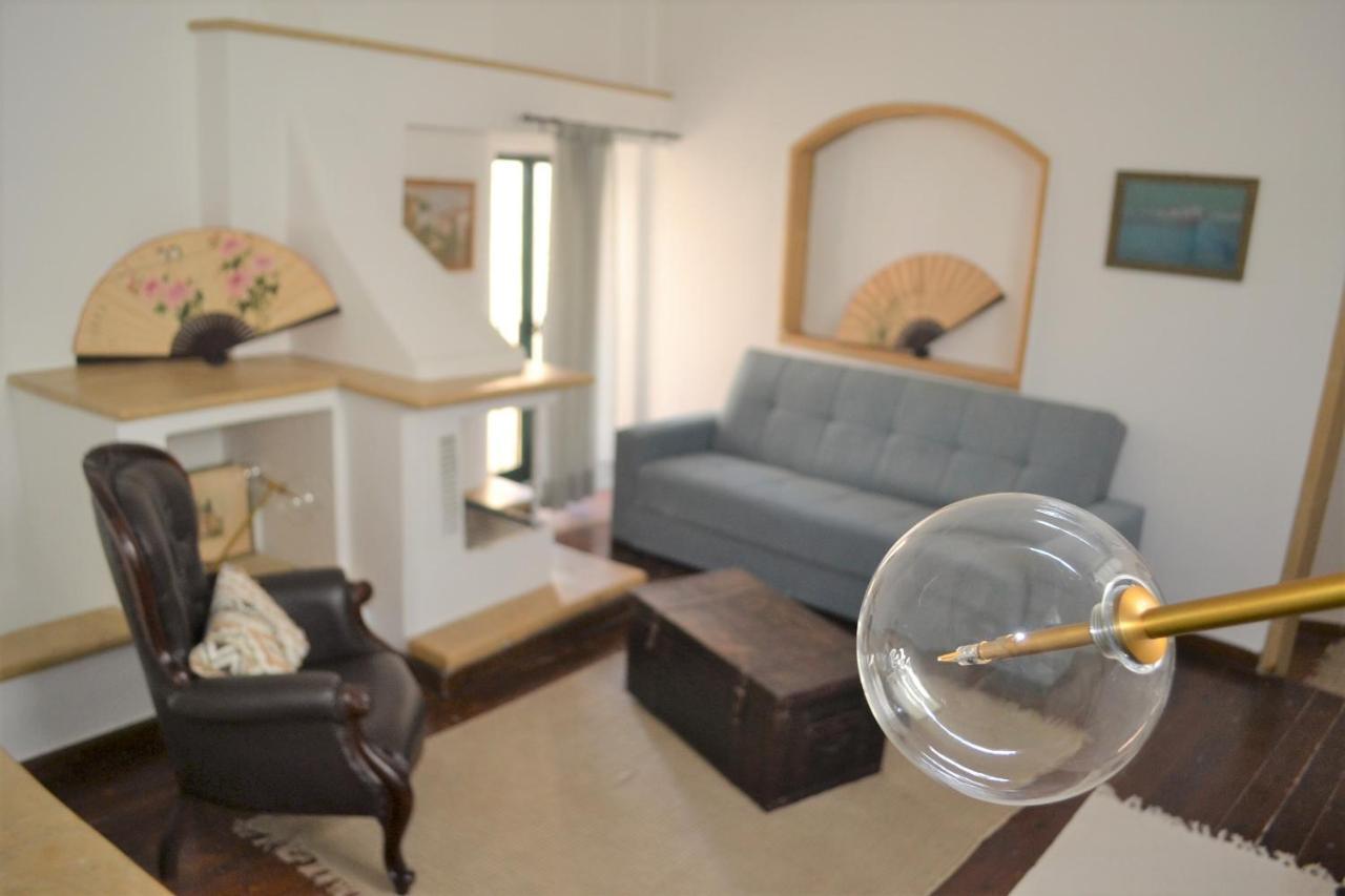 Upstairs - Lazy Terrace Villa Лече Екстериор снимка